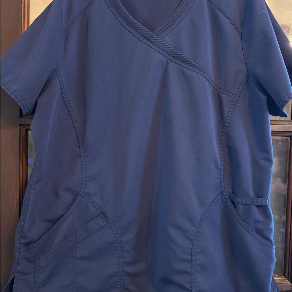 Navy blue scrub top- large